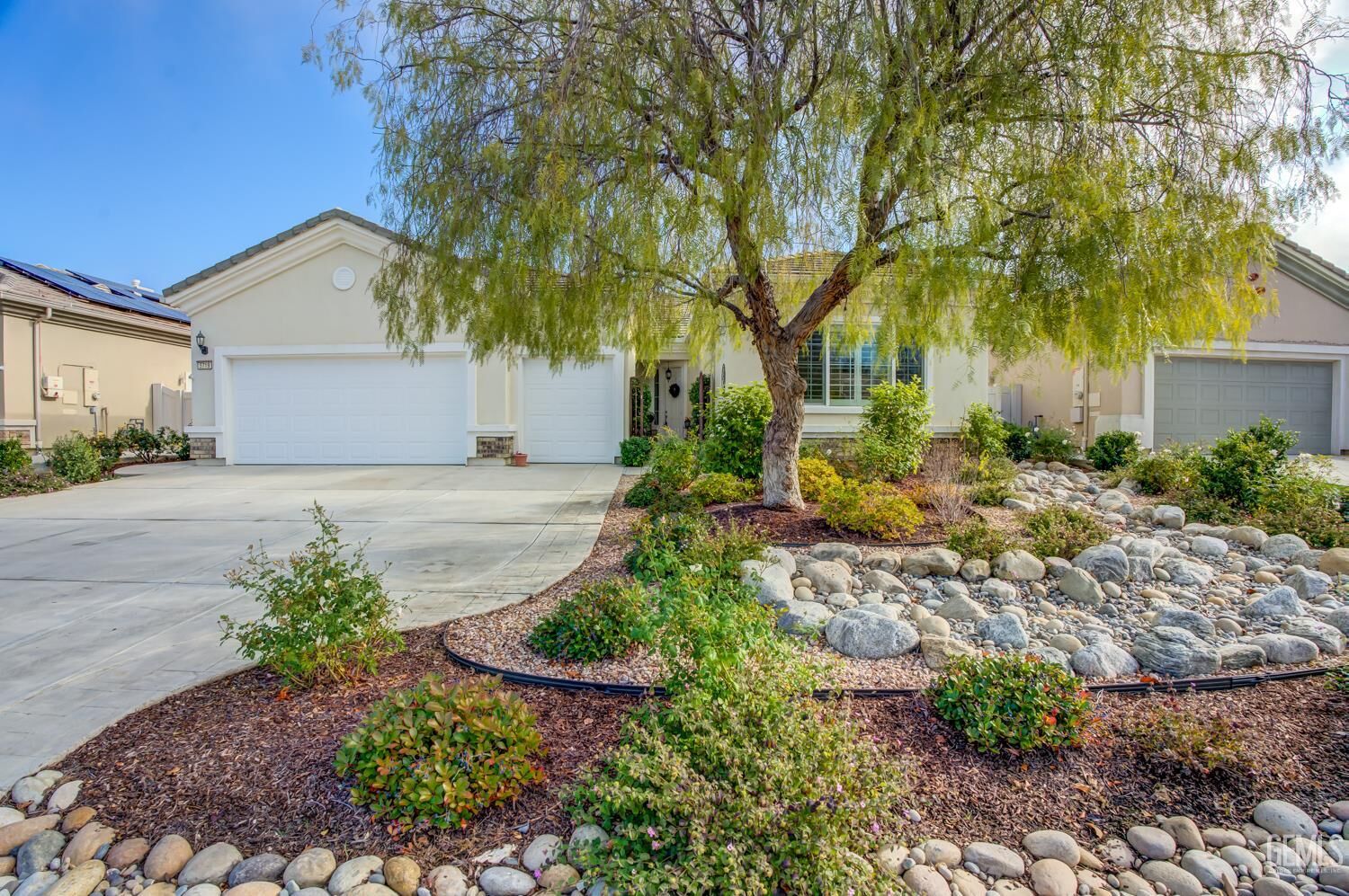 Property Photo:  5719 Primrose Vista Court  CA 93306 