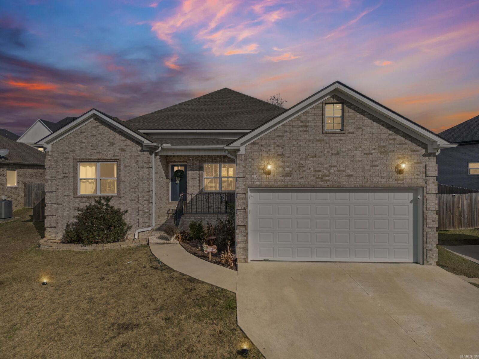 Property Photo:  9138 Cliffside Dr  AR 72120 