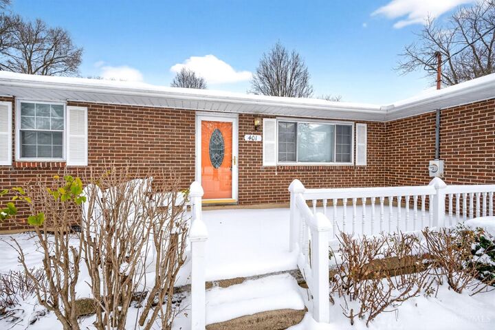 Property Photo: 401 Chamberlain Road OH 45005