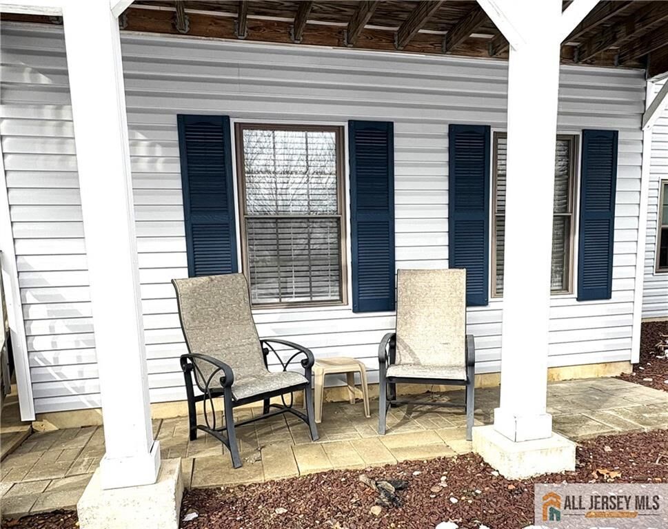 Property Photo:  3 E Wycoff Way 3  NJ 08816 