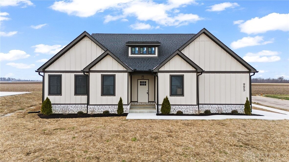 Property Photo: 995 Rosenthal Drive OH 45371