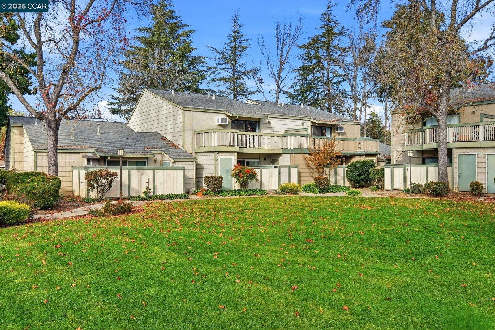 Property Photo:  2890 Treat Blvd 5  CA 94518 