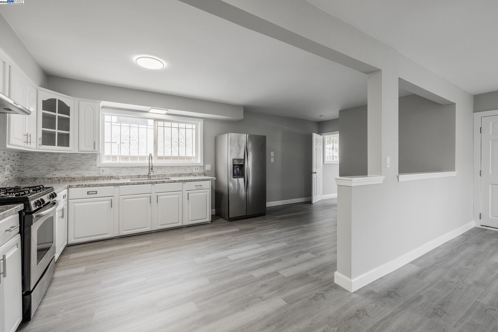 Property Photo:  1230 79th Ave  CA 94621 