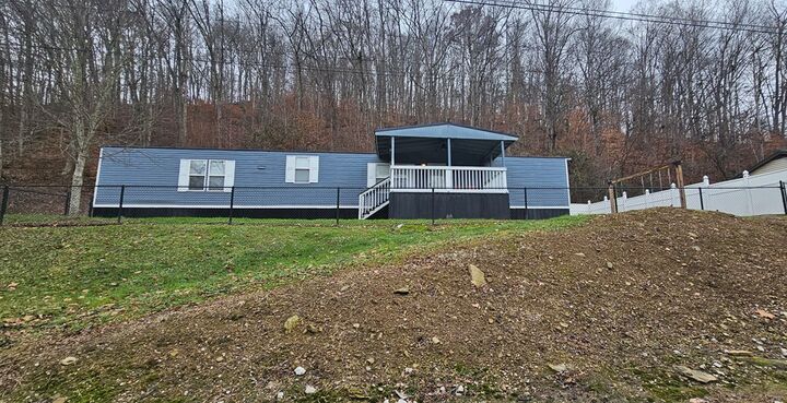 Property Photo:  1504 South Hwy 3  KY 41230 
