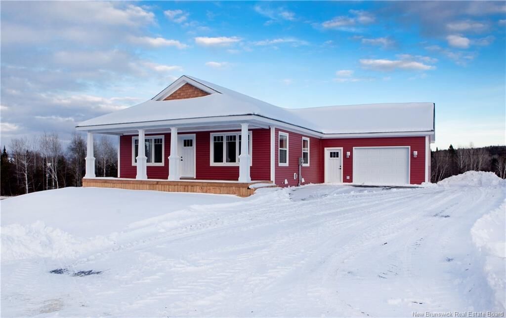 Property Photo: 111 Hetherington Court NB E7M 0G9