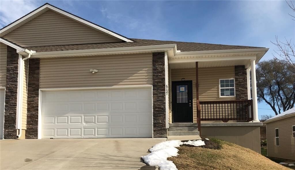 Property Photo:  4737 S Union Avenue  MO 64055 