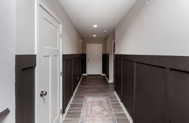 Property Photo:  429 Wicker Drive  IA 50124 