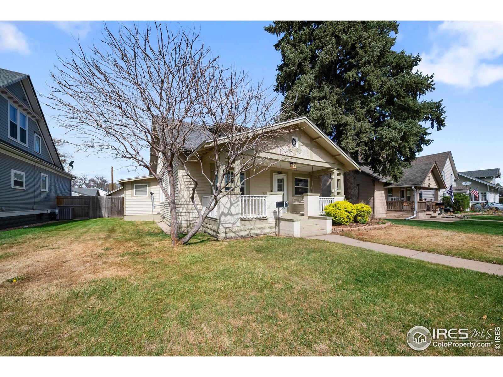Property Photo:  405 Maple St  CO 80701 