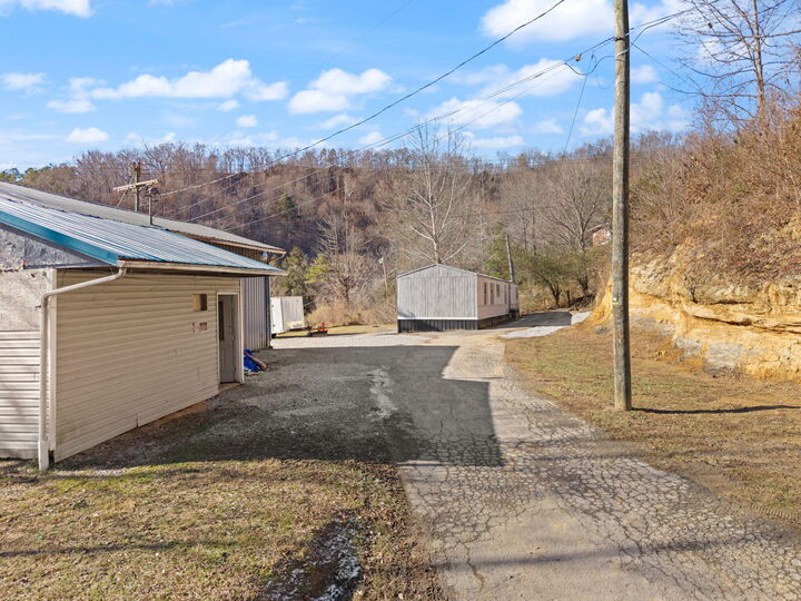 Property Photo:  63 Elisha B Lane  KY 41837 