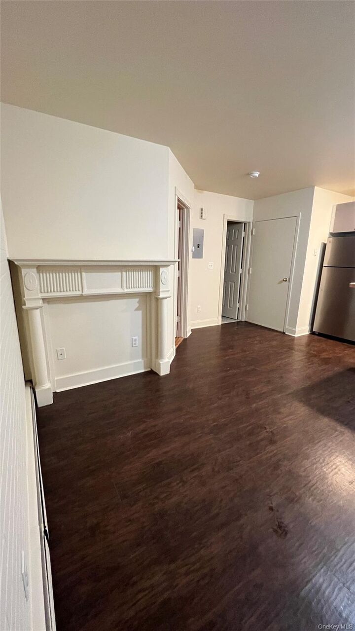 Property Photo:  27 E Main 3  NY 12508 