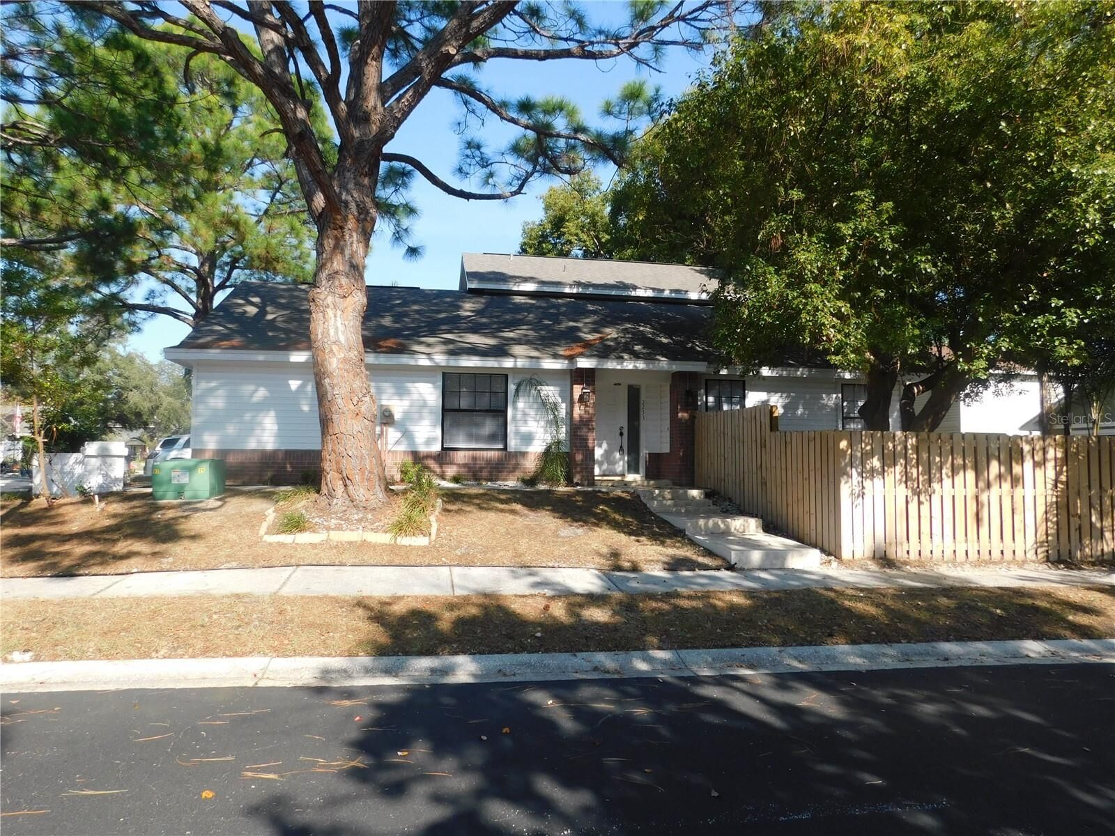 Property Photo:  2233 Springwood Circle W  FL 33763 