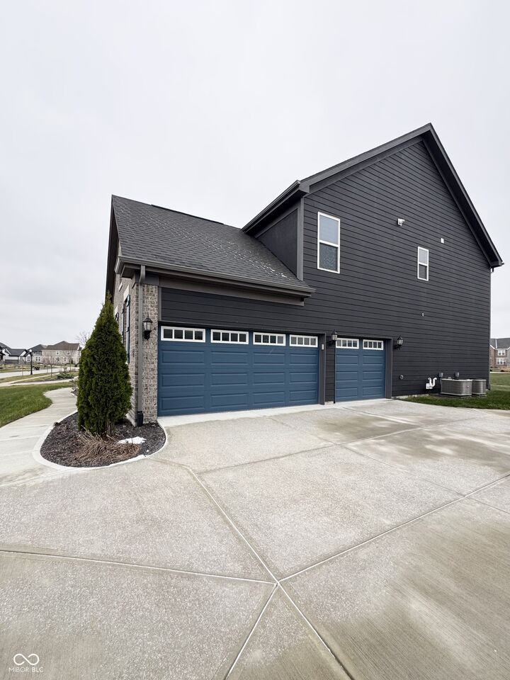 Property Photo:  1436 Hove Drive  IN 46143 