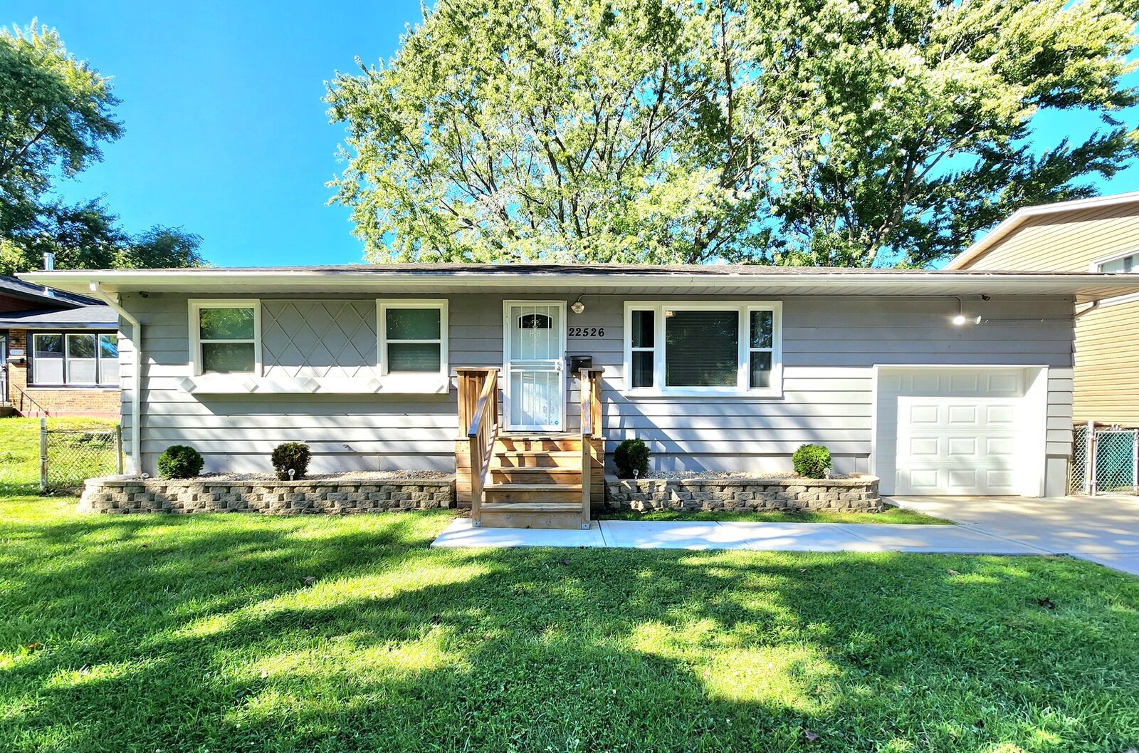 Property Photo:  22526 Jeffrey Avenue  IL 60411 
