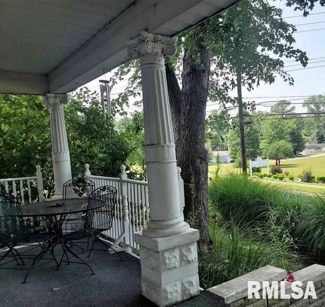 Property Photo: 506 S 20th Street IL 62966