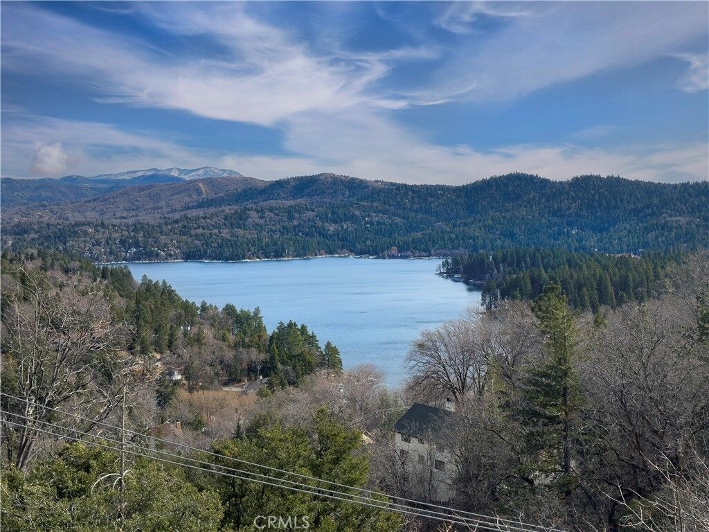 Property Photo:  1096 Nadelhorn Drive  CA 92352 