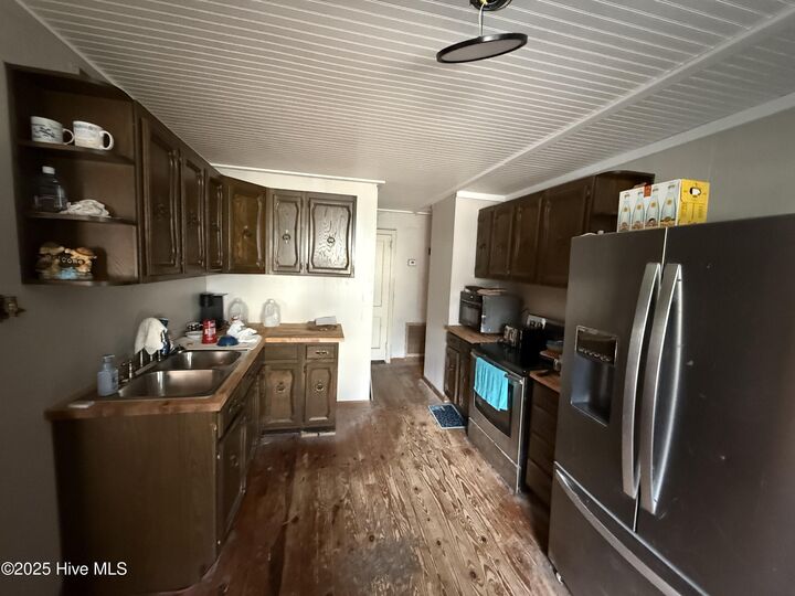 Property Photo: 436 Nelson Drive NC 28540