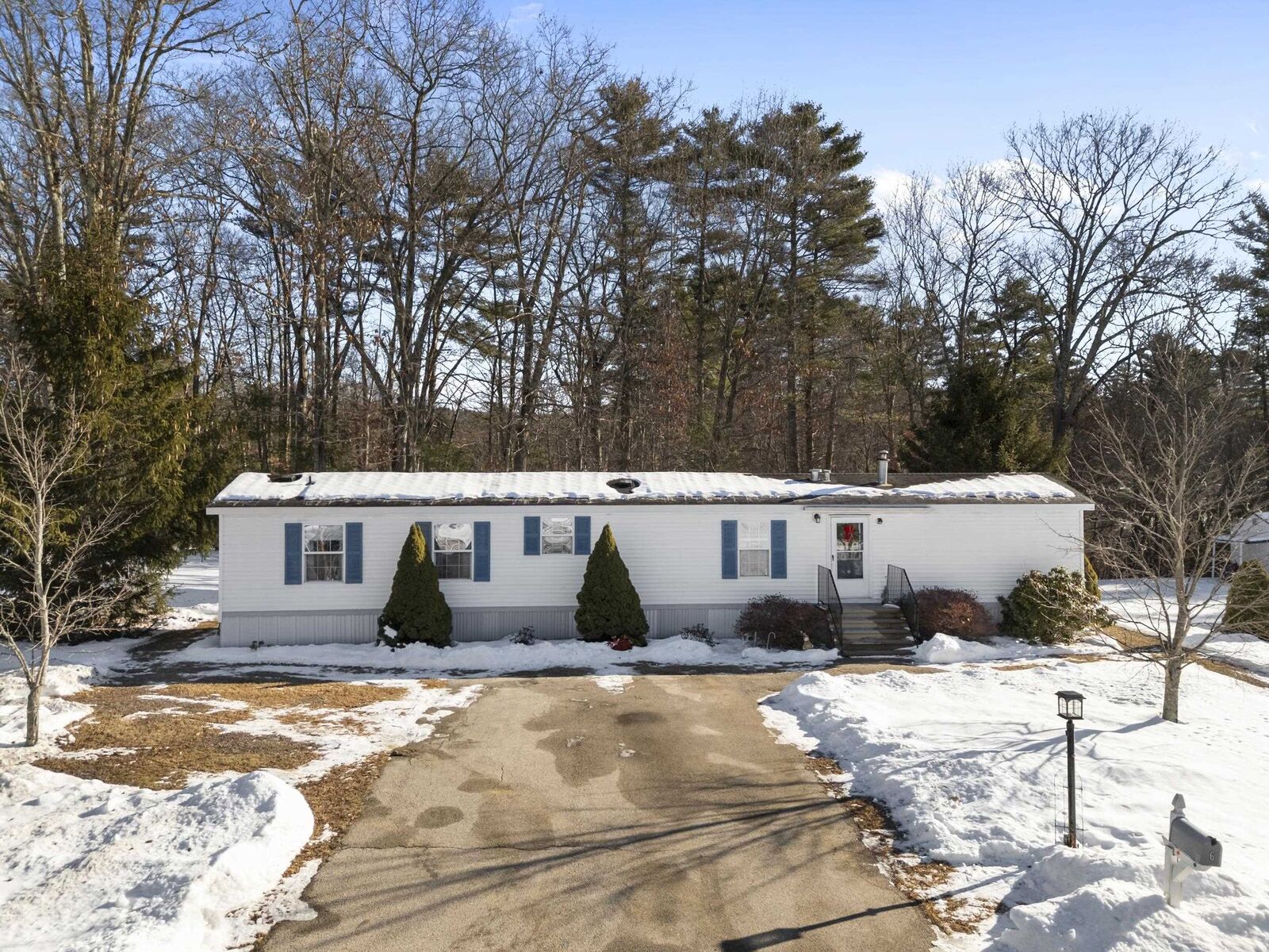 Property Photo:  6 Adams Street  NH 03234 