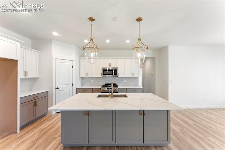 Property Photo:  187 High Meadows Drive  CO 81226 