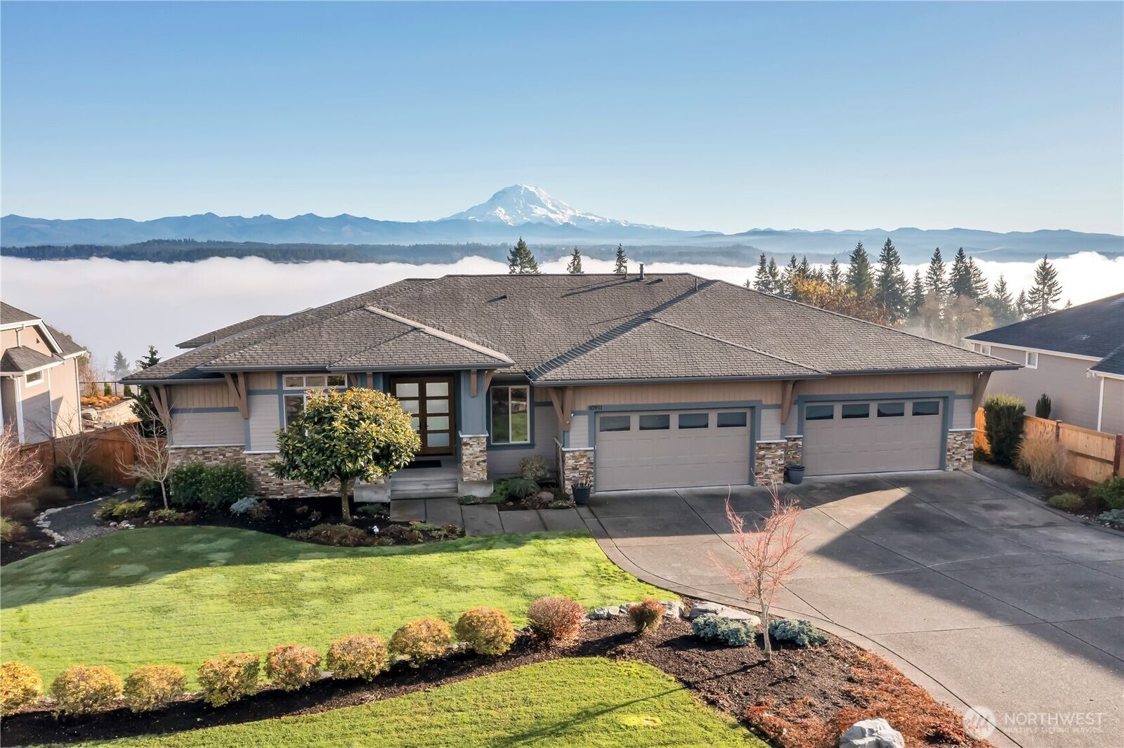 Property Photo: 10911 Shawnee Road E WA 98374