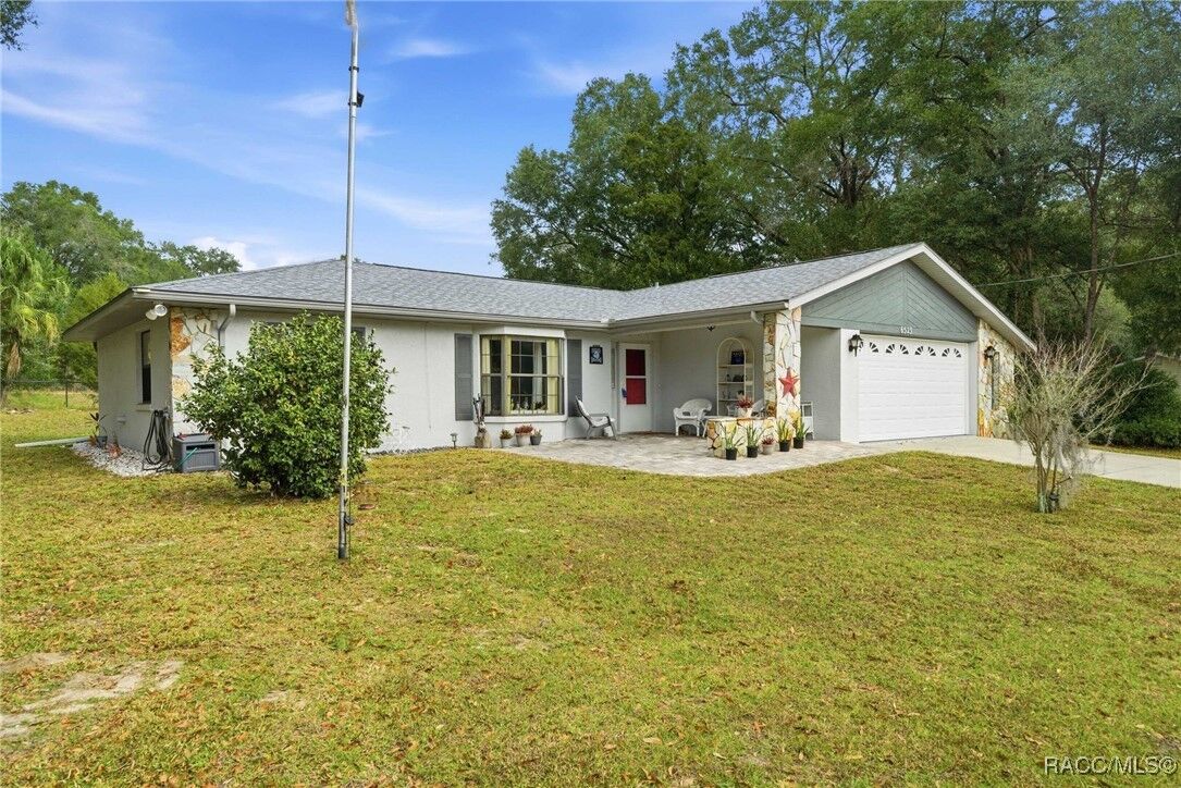 Property Photo:  6523 E Malverne Street  FL 34452 