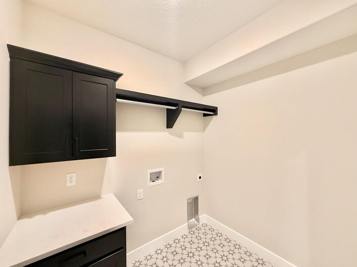 Property Photo:  2531 S Clear Creek St  KS 67230 