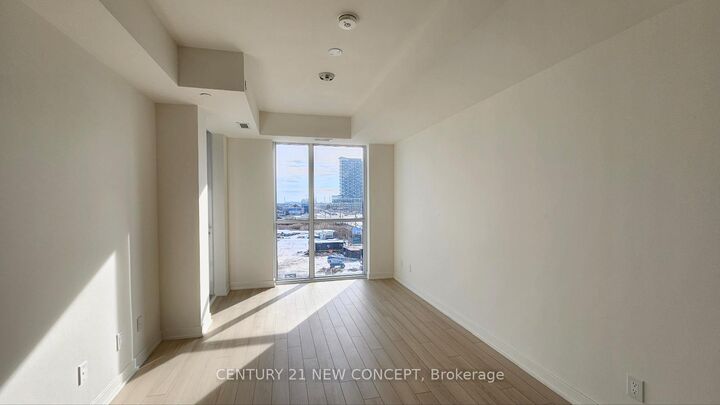 Property Photo:  3071 Trafalgar Road 506  ON L6H 8C6 
