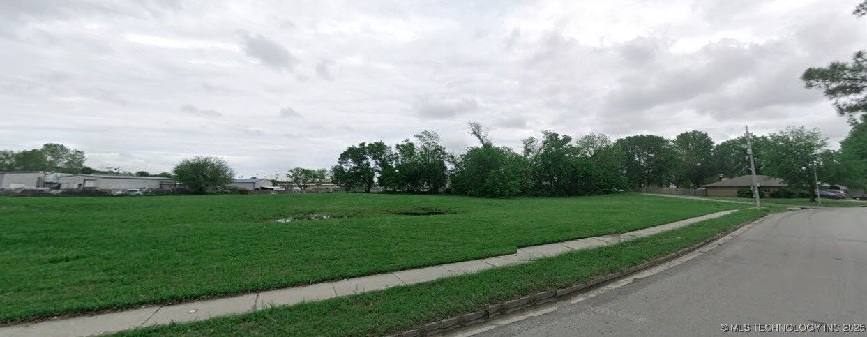 Property Photo:  3100 S 101st East Avenue  OK 74146 