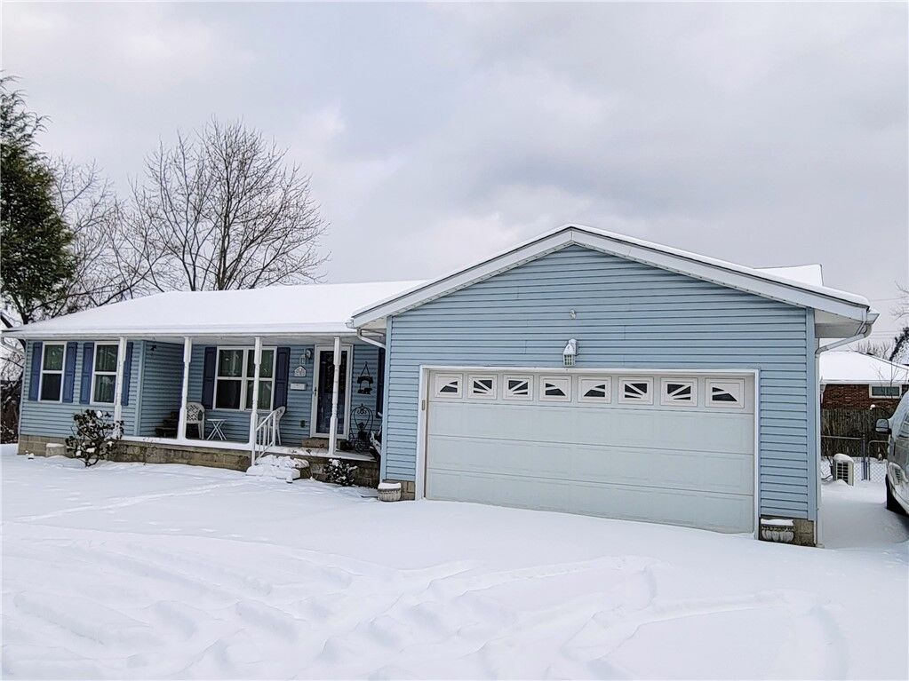 Property Photo: 38 Roxbury Rd PA 15221