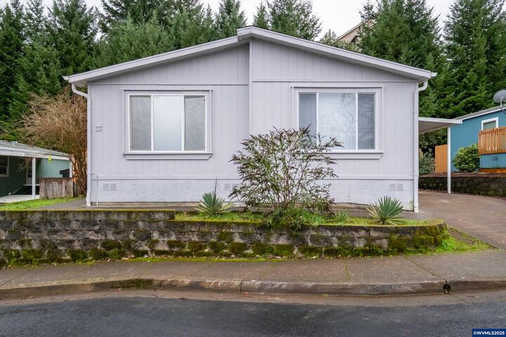 Property Photo:  2155 Robins #33 Ln SE 33  OR 97306 
