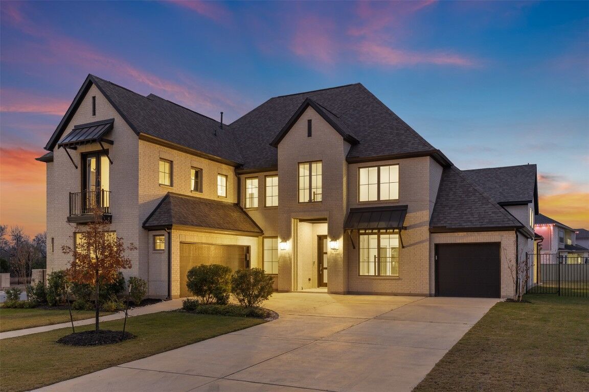 Property Photo: 501 Sierra Lisa Cove TX 78642