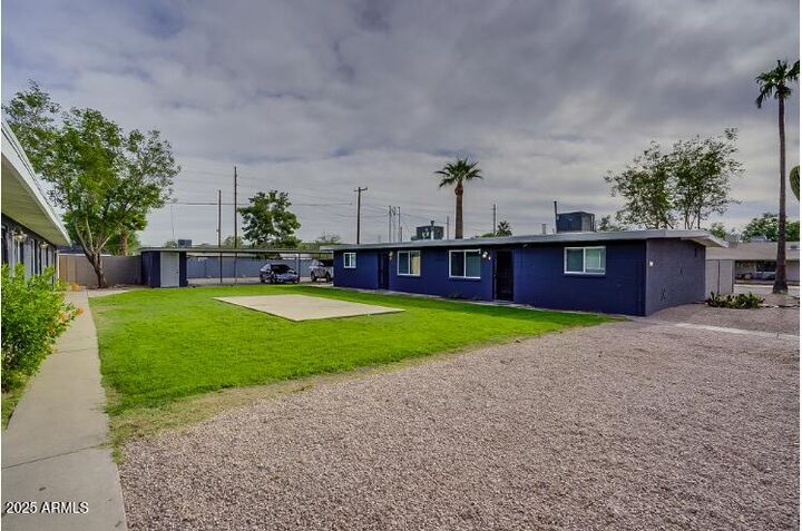 Property Photo:  1231 N Oleander Street  AZ 85288 