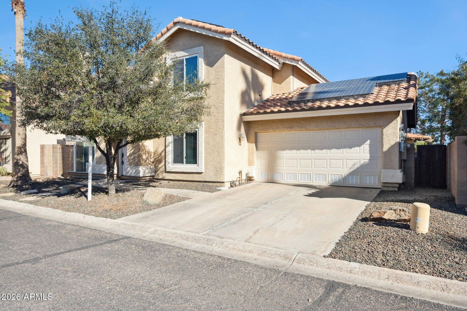 Property Photo:  1417 N Dana Street  AZ 85233 