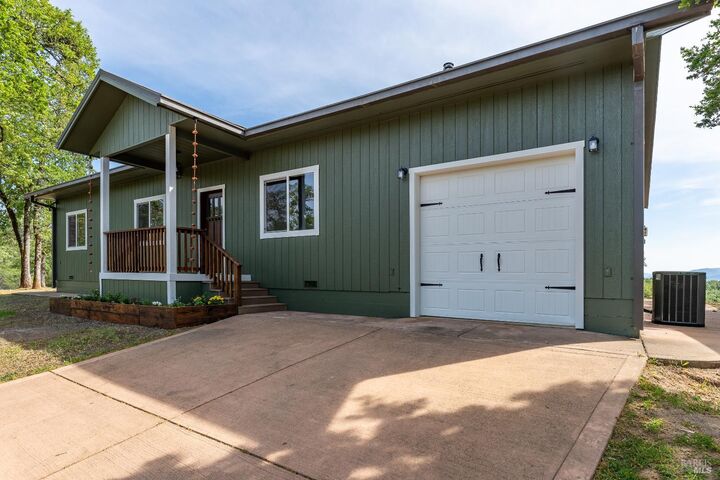 Property Photo:  1461 Ponderosa Way  CA 95470 