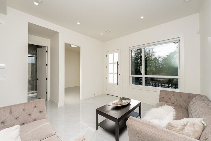 Property Photo:  9935 Sullivan Street 3  BC V3J 1J1 