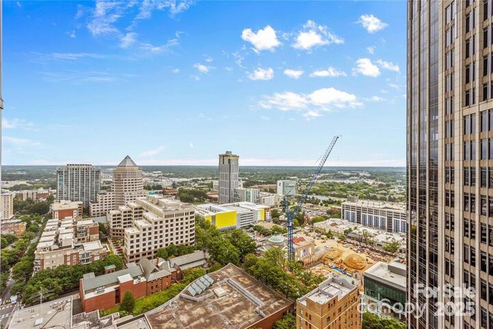 Property Photo:  210 N Church Street 2613  NC 28202 