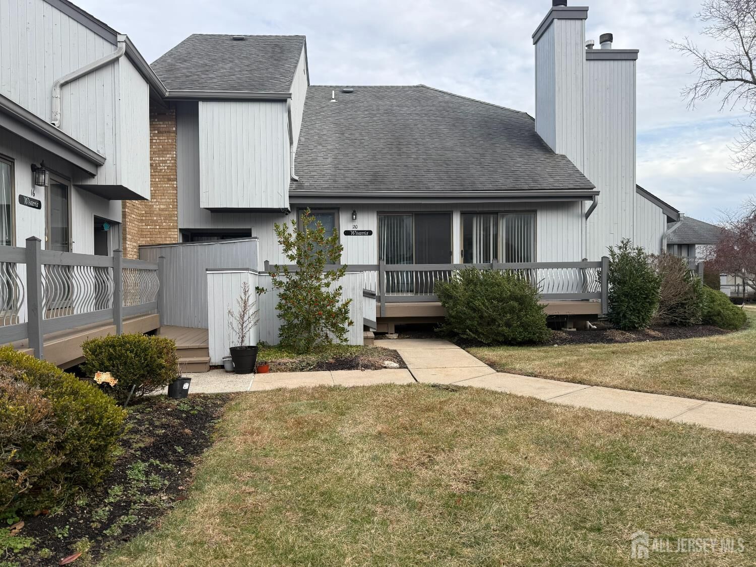 Property Photo: 20 Wisteria Court NJ 08852