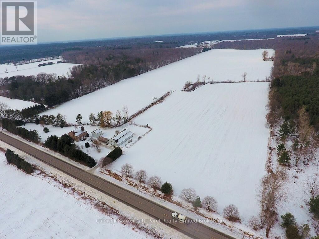 Photo de la propriété: 141 24 Highway East ON N0E 1P0