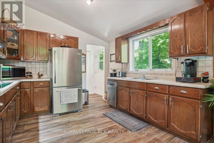 Property Photo:  859 Sixth Street North  ON N0H 2G0 