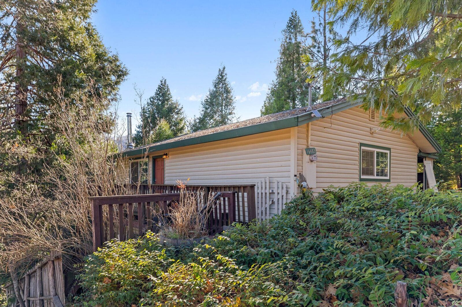 Property Photo: 16483 Creekside CA 95370
