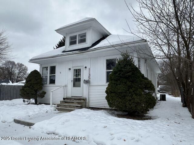 Property Photo:  1135 Hamilton Street  MI 49202 