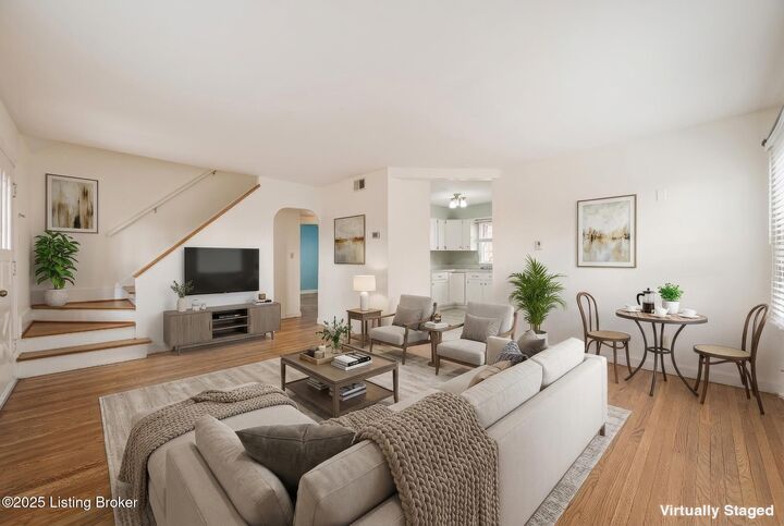 Property Photo:  2833 Yorkshire Blvd  KY 40220 