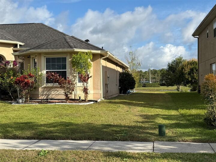 Property Photo:  4201 Seven Way  FL 34746 