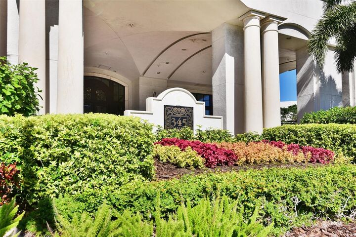 Property Photo:  345 Bayshore Boulevard 1701  FL 33606 