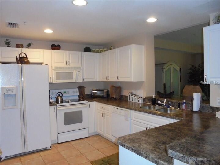 Property Photo: 255 W End Drive 3306 FL 33950