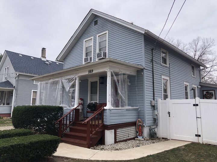 Property Photo: 569 North Avenue IL 60505