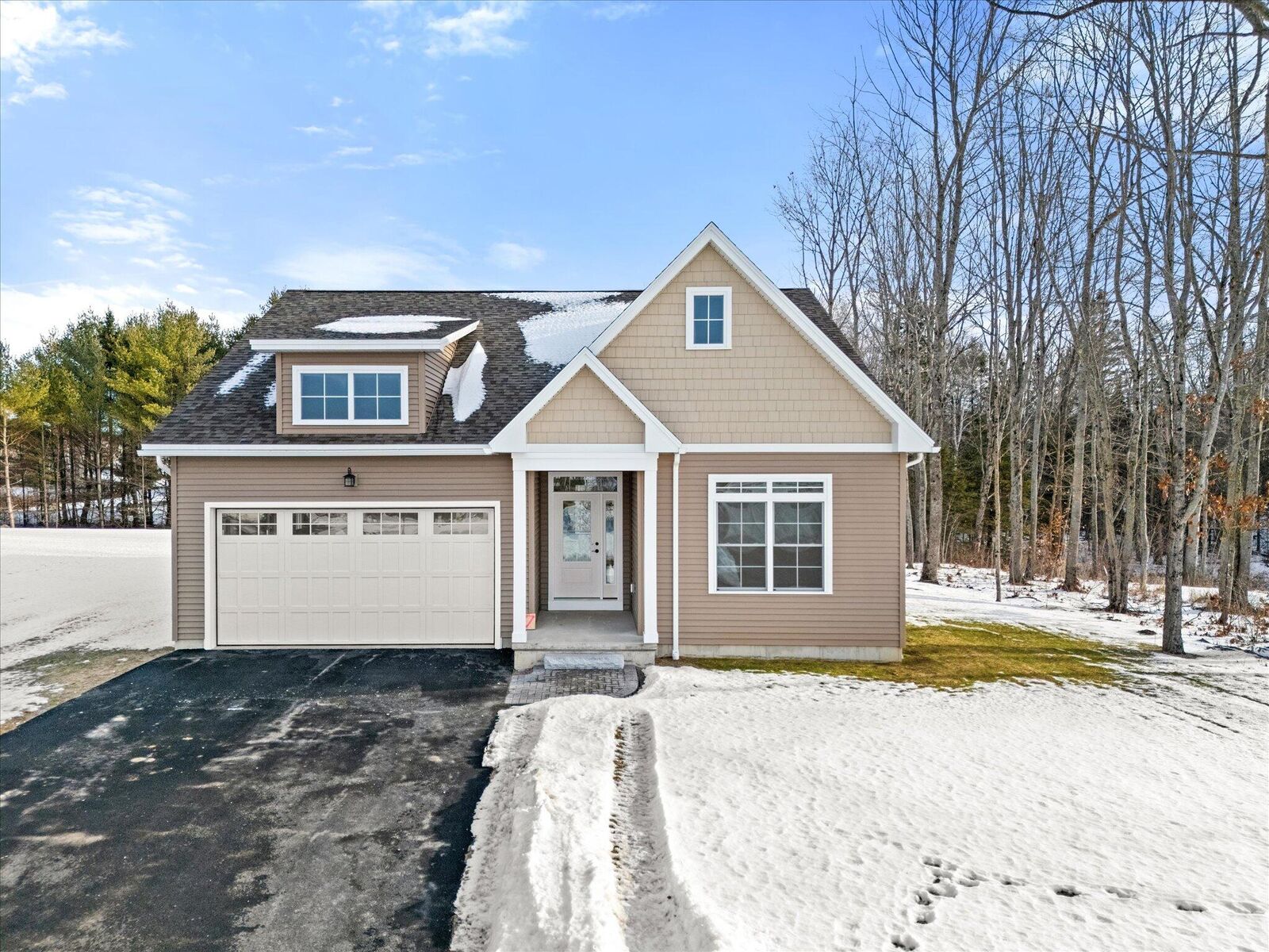 Property Photo:  7 Donegal Drive  ME 04401 