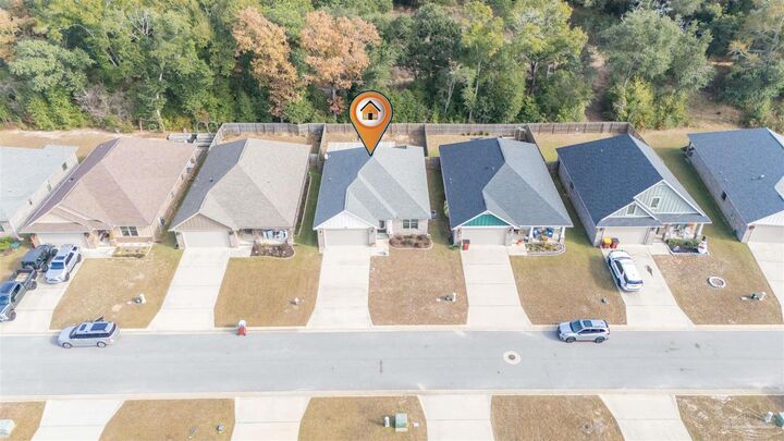 Property Photo:  3879 Shady Grove Dr  FL 32571 