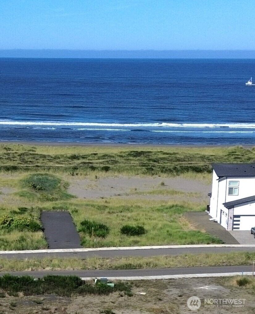 Property Photo:  1409 S Cohasset Crest  WA 98595 