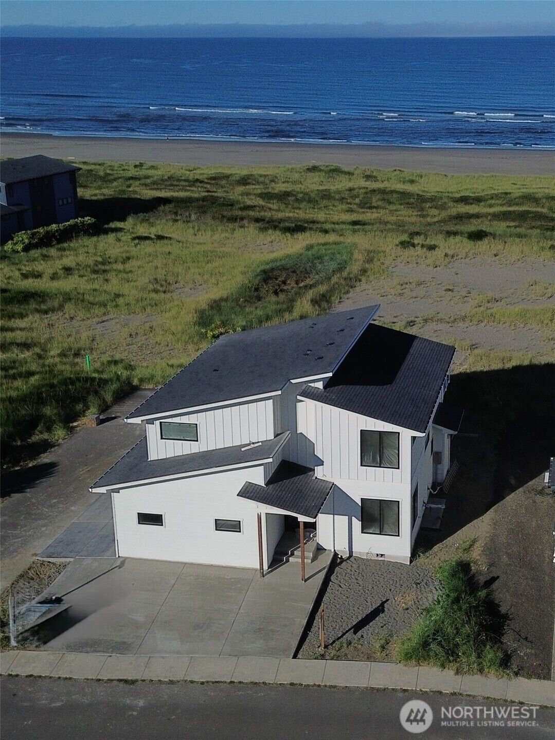 Property Photo: 1409 S Cohasset Crest WA 98595