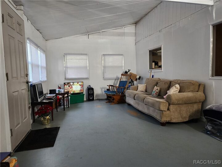 Property Photo:  3245 E Wagon Trail  FL 34442 